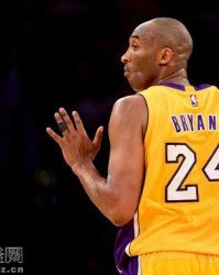 NBA季后赛焦点战，詹姆斯50分创纪录助湖人险胜